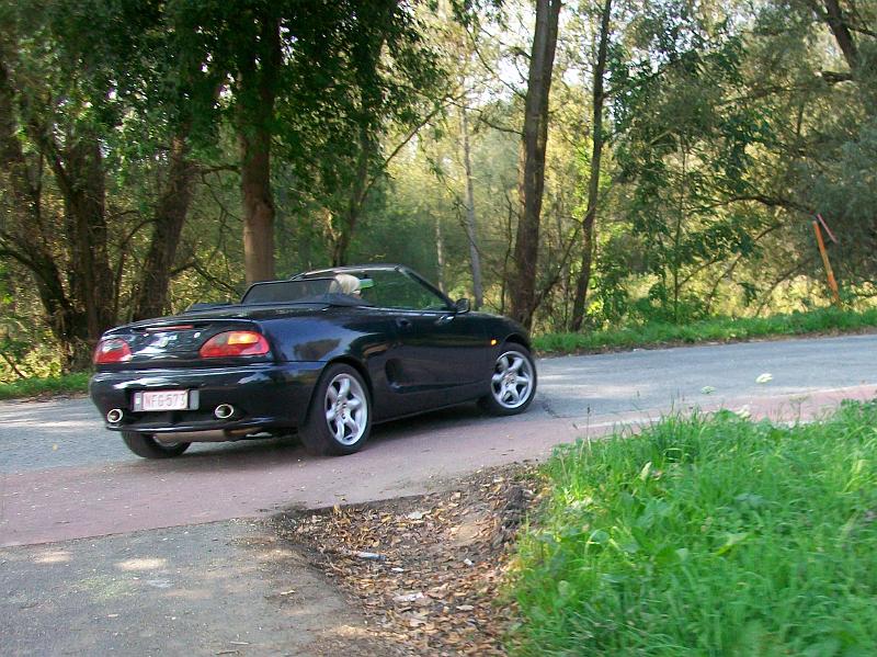 De namiddagrit verkennen we het Pajottenland en de Vlaamse Ardennen, met de Hellingen en Kasseistroken uit de Ronde van Vlaanderen (5).JPG